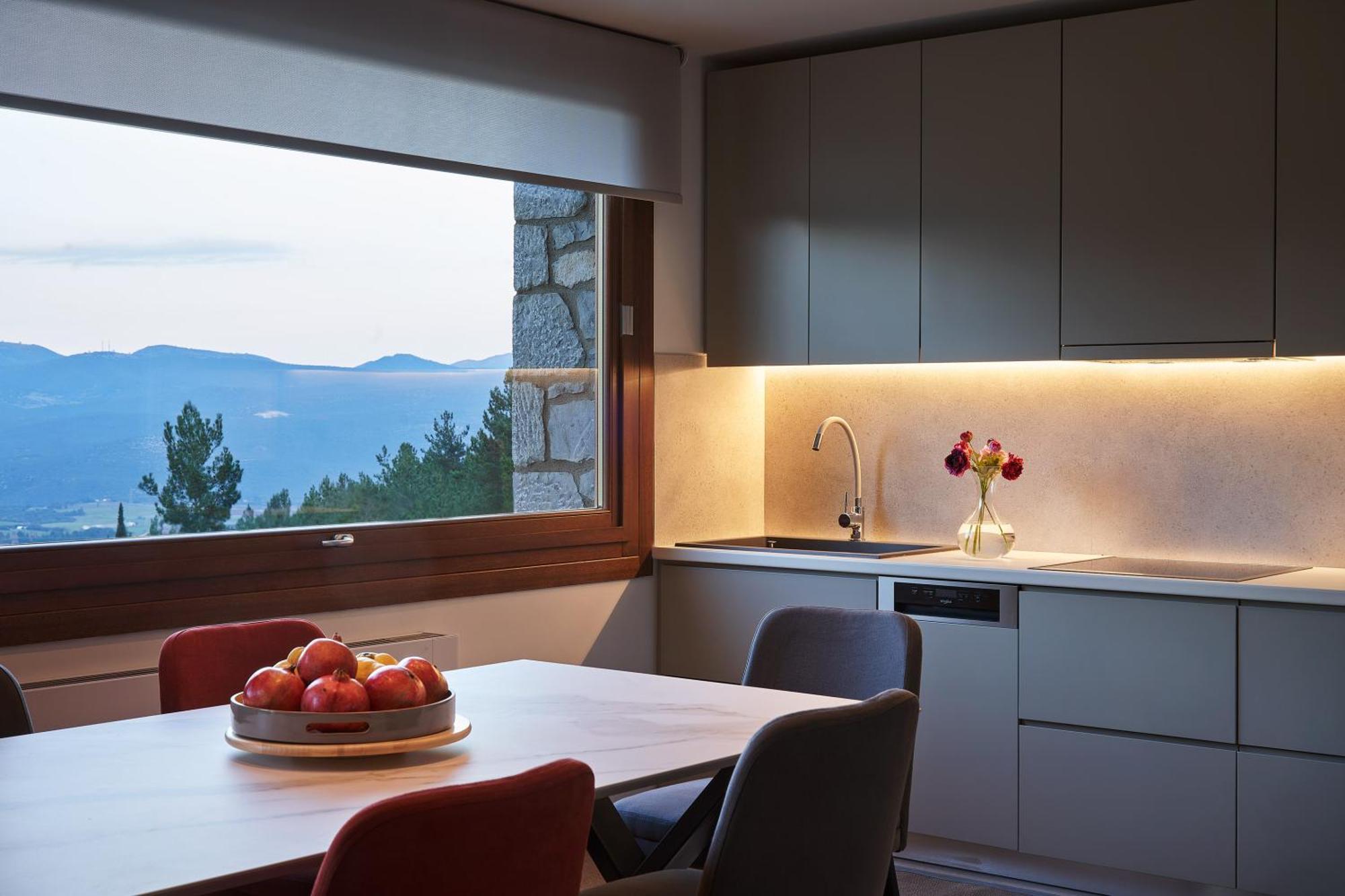 Alti Parnassos Residences アンフィクリア エクステリア 写真