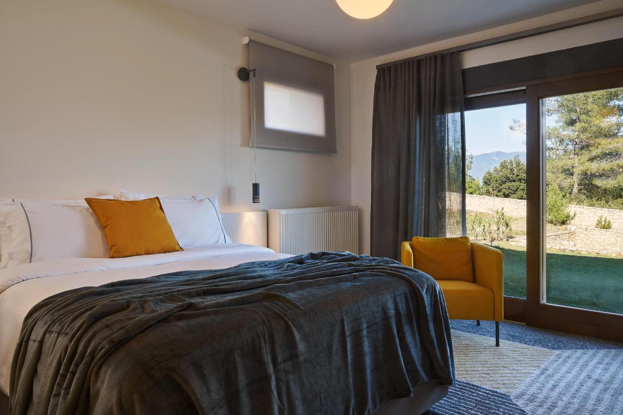 Alti Parnassos Residences アンフィクリア エクステリア 写真